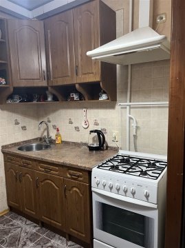 2-к квартира, 4/5 эт., 56м²