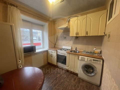 2-к квартира, 4/5 эт., 42м²