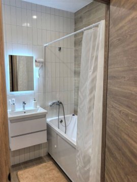 1-к квартира, 9/13 эт., 36м²