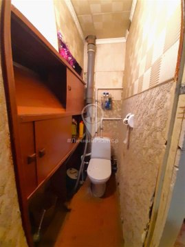 2-к квартира, 3/3 эт., 48м²